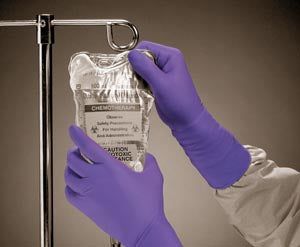 DynaPlus Nitrile Exam Gloves Medium Violet 200/Bx